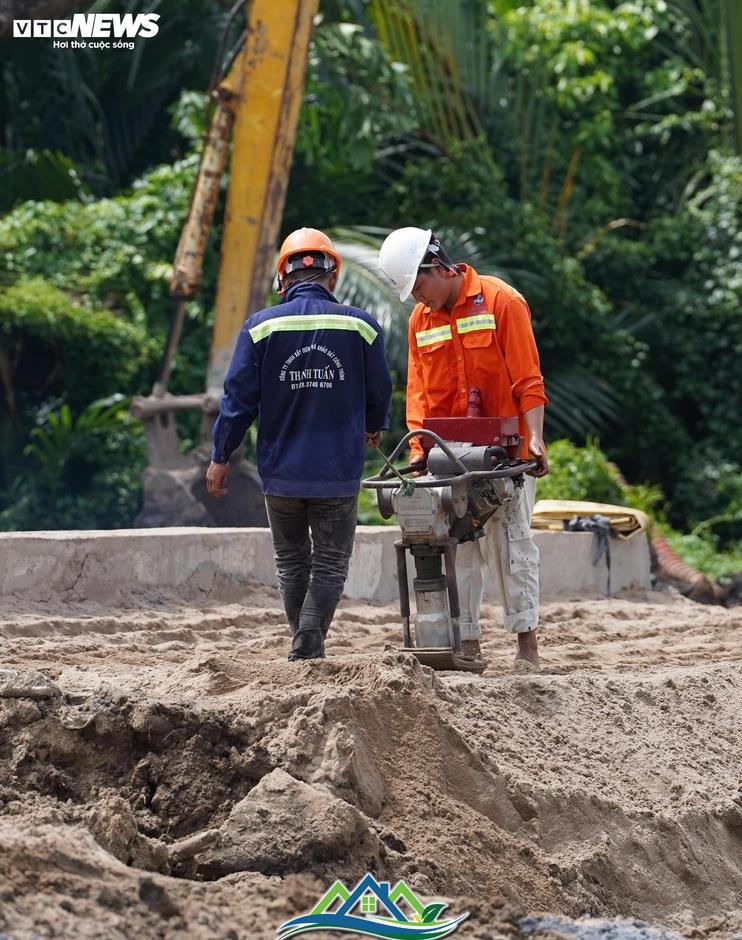Dự án cải tạo kênh dài nhất TP.HCM: Công trường vắng lặng, nhiều gói thầu ì ạch Dự án cải tạo kênh dài nhất TP.HCM: Công trường vắng lặng, nhiều gói thầu ì ạch