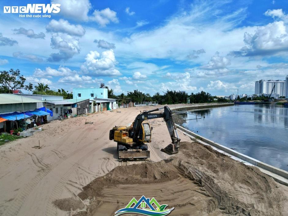 Dự án cải tạo kênh dài nhất TP.HCM: Công trường vắng lặng, nhiều gói thầu ì ạch Dự án cải tạo kênh dài nhất TP.HCM: Công trường vắng lặng, nhiều gói thầu ì ạch