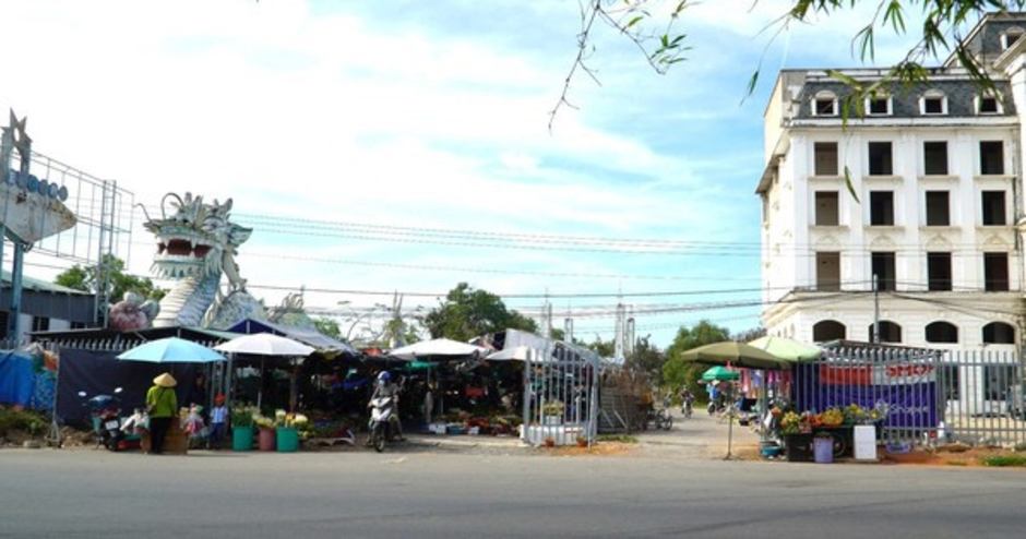 Dự án du lịch trăm tỉ ngay cửa ngõ Phan Thiết bỏ hoang hơn 10 năm