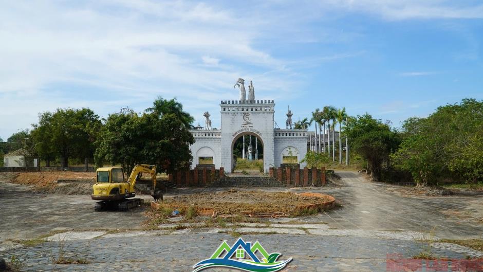 Dự án du lịch trăm tỉ ngay cửa ngõ Phan Thiết bỏ hoang hơn 10 năm