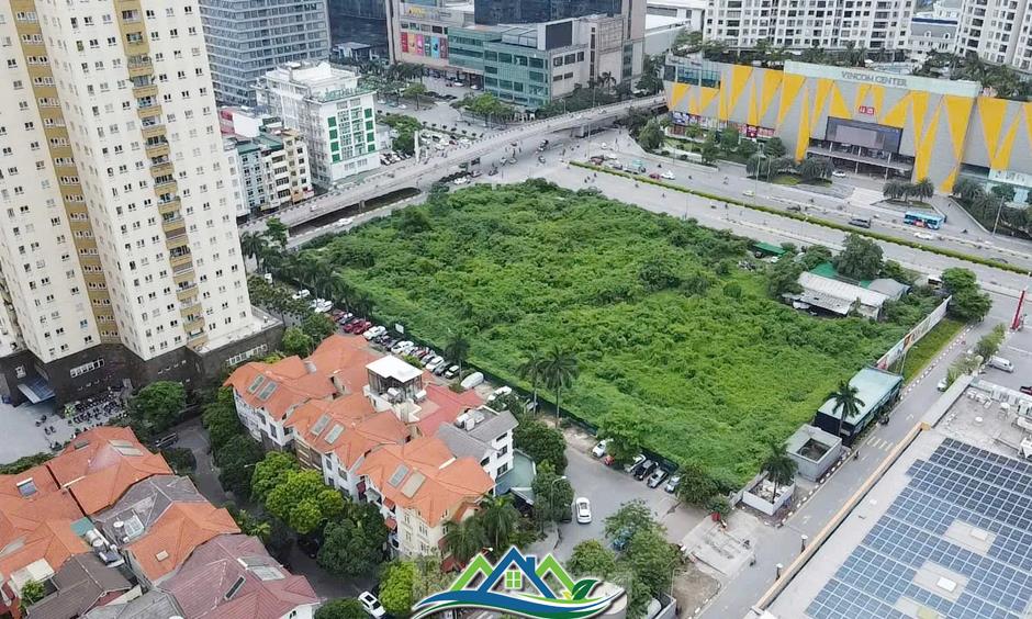 Dự án tháp tài chính gần 4.000 tỷ đồng ở Hà Nội 'hoá rừng' sau 20 năm ôm đất lãng phí Dự án tháp tài chính gần 4.000 tỷ đồng ở Hà Nội 'hoá rừng' sau 20 năm ôm đất lãng phí
