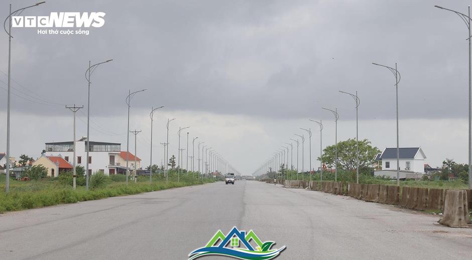 Đường bộ ven biển qua Hải Phòng 3.700 tỷ đồng 'đắp chiếu' sau 8 năm khởi công Đường bộ ven biển qua Hải Phòng 3.700 tỷ đồng 'đắp chiếu' sau 8 năm khởi công