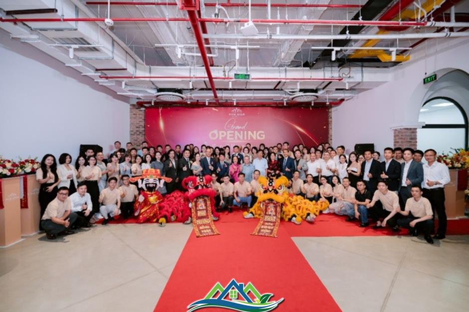 Five Star Property chính thức khai trương văn phòng trụ sở & ra mắt thương hiệu Five Star Property chính thức khai trương văn phòng trụ sở & ra mắt thương hiệu