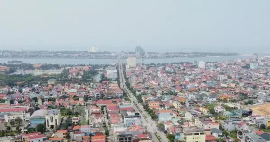Gần 1.200 cán bộ tỉnh Quảng Trị có nhu cầu bố trí nhà công vụ ở Quảng Bình