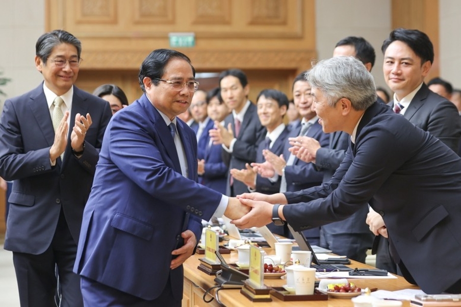 Gặp Thủ tướng, doanh nghiệp Nhật Bản muốn được thúc đẩy triển khai xây dựng thành phố thông minh Bắc Hà Nội và loạt dự án khác Gặp Thủ tướng, doanh nghiệp Nhật Bản muốn được thúc đẩy triển khai xây dựng thành phố thông minh Bắc Hà Nội và loạt dự án khác
