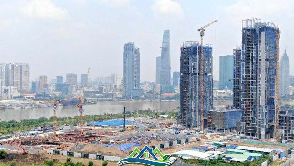Giá nhà tăng, làm việc 26 năm mới mua được chung cư