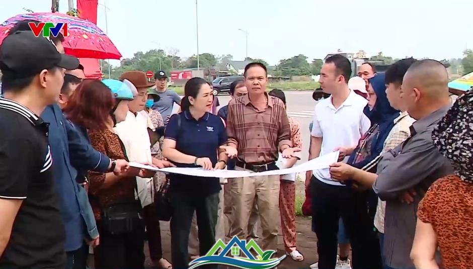 Giám đốc Công ty Tiến Mạnh bị bắt, hàng trăm người mua đất đứng trước nguy cơ mất trắng Giám đốc Công ty Tiến Mạnh bị bắt, hàng trăm người mua đất đứng trước nguy cơ mất trắng