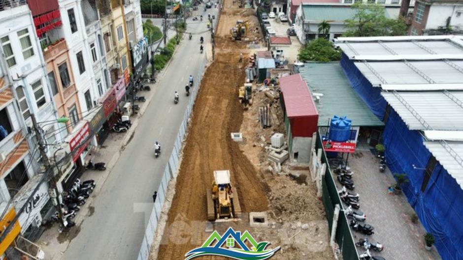 Hà Nội kiểm tra nhà 'siêu mỏng, siêu méo' trên đường Nguyễn Tuân mở rộng Hà Nội kiểm tra nhà 'siêu mỏng, siêu méo' trên đường Nguyễn Tuân mở rộng