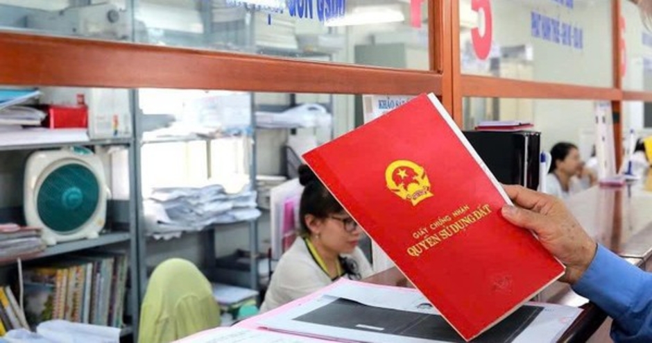 Hà Nội: Người dân "khóc dở, mếu dở" vì không thể tách thửa đất dịch vụ chia cho con cái