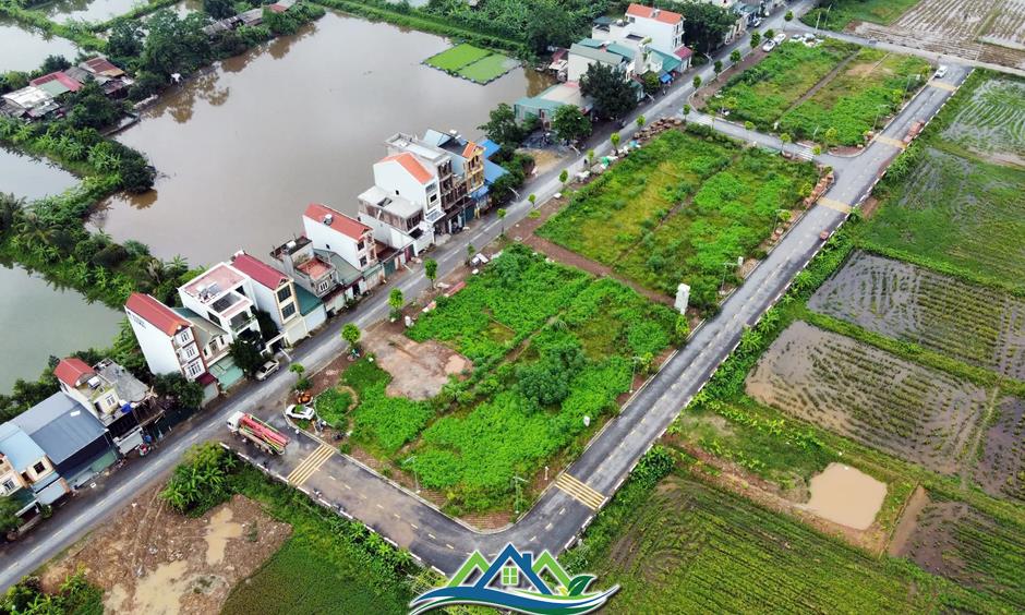 Hà Nội: Rầm rộ đấu giá đất rồi... bỏ hoang lãng phí Hà Nội: Rầm rộ đấu giá đất rồi... bỏ hoang lãng phí