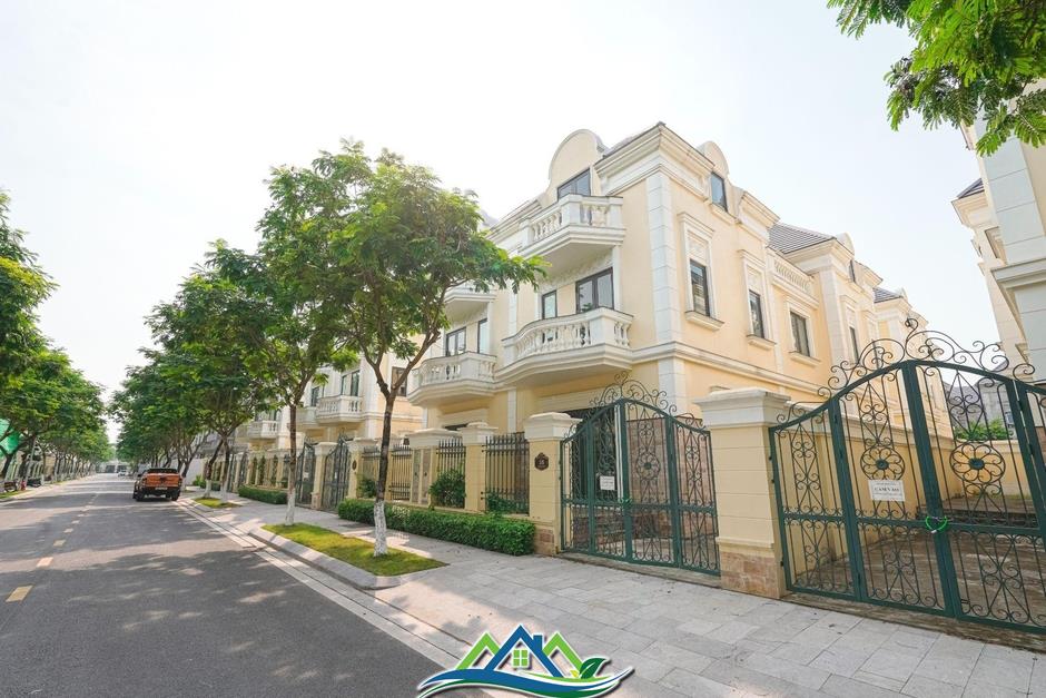 Hàng trăm khách hàng lựa chọn biệt thự có hầm Anlac Green Symphony Hàng trăm khách hàng lựa chọn biệt thự có hầm Anlac Green Symphony