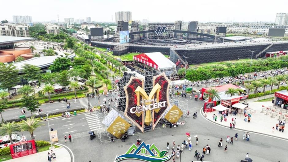 Hàng vạn khán giả hòa nhịp tại The Global City trong Anh Trai Vượt Ngàn Chông Gai