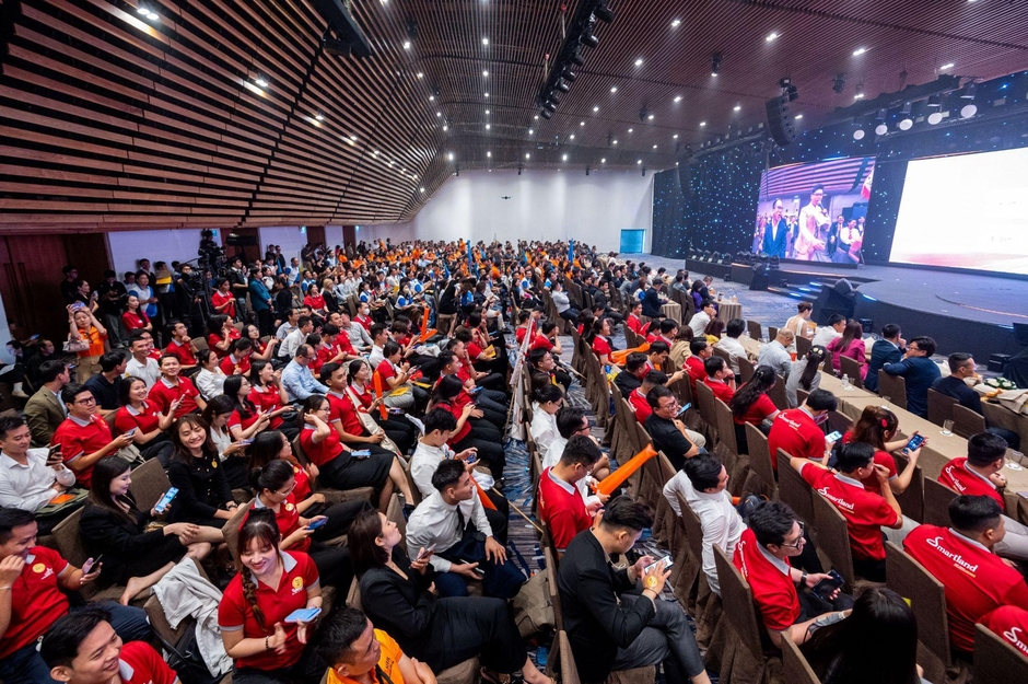 Hé lộ bên trong đại dự án của T&T Group ở phía Nam TP.HCM, nơi tác phẩm của ông Đỗ Quang Hiển vừa được xác lập kỷ lục quốc gia Hé lộ bên trong đại dự án của T&T Group ở phía Nam TP.HCM, nơi tác phẩm của ông Đỗ Quang Hiển vừa được xác lập kỷ lục quốc gia