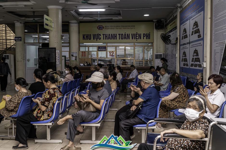 Hiện trạng Bệnh viện Đa khoa Quảng Ninh sau khi bỏ dự án xây dựng hơn 3.000 tỷ đồng Hiện trạng Bệnh viện Đa khoa Quảng Ninh sau khi bỏ dự án xây dựng hơn 3.000 tỷ đồng