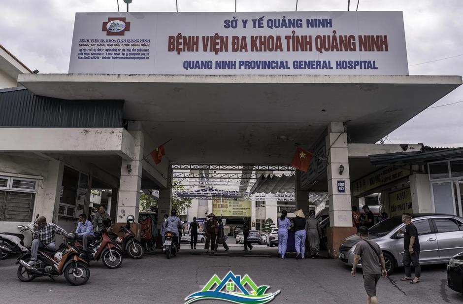 Hiện trạng Bệnh viện Đa khoa Quảng Ninh sau khi bỏ dự án xây dựng hơn 3.000 tỷ đồng Hiện trạng Bệnh viện Đa khoa Quảng Ninh sau khi bỏ dự án xây dựng hơn 3.000 tỷ đồng