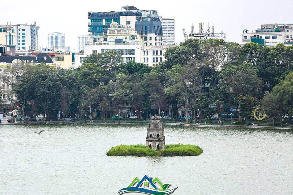 Hiện trạng những trụ sở sẽ phải di dời khỏi phía đông hồ Hoàn Kiếm