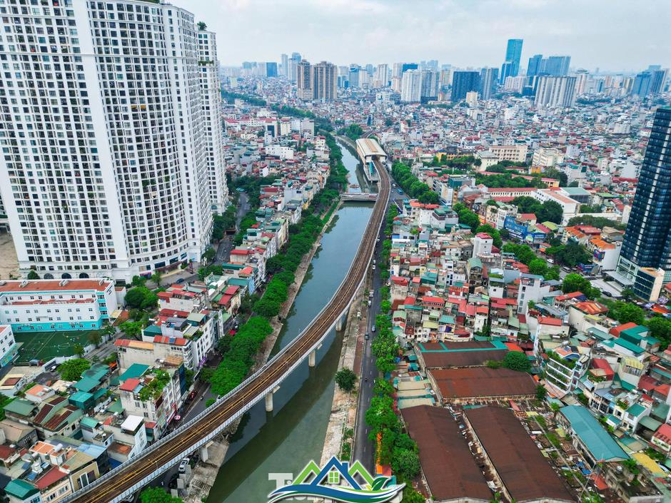 Hiện trạng sông Tô Lịch trước khi hóa công viên xanh