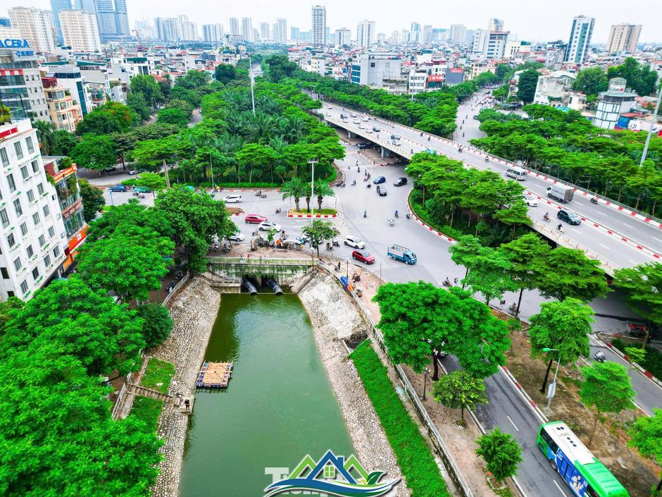 Hiện trạng sông Tô Lịch trước khi hóa công viên xanh