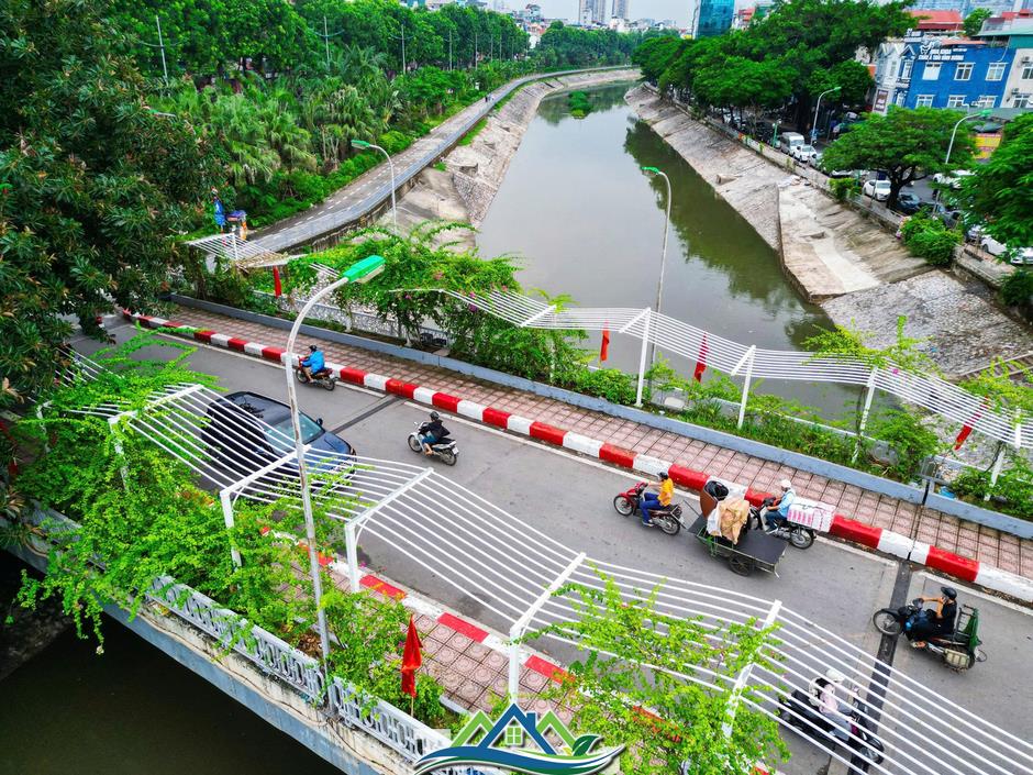 Hiện trạng sông Tô Lịch trước khi hóa công viên xanh
