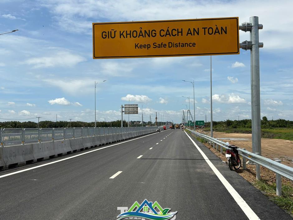 Hình ảnh cầu lớn nhất trên tuyến Vành đai 3 TPHCM trước ngày thông xe