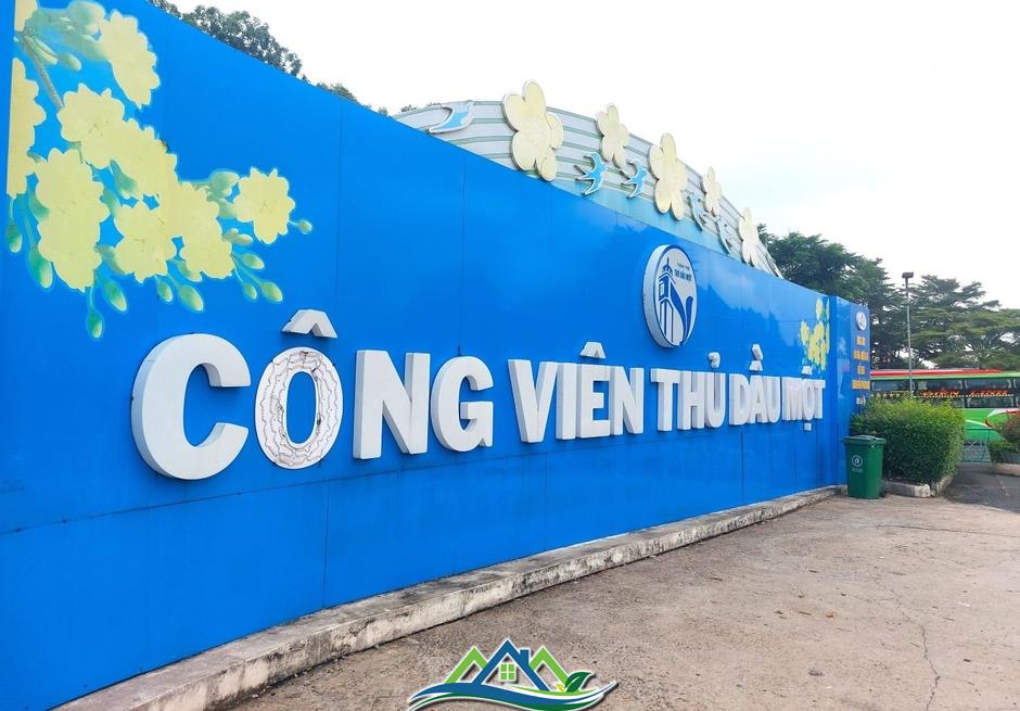 Hình ảnh công viên lớn nhất Bình Dương đang ‘lột xác’ trước khi về với TPHCM Hình ảnh công viên lớn nhất Bình Dương đang ‘lột xác’ trước khi về với TPHCM