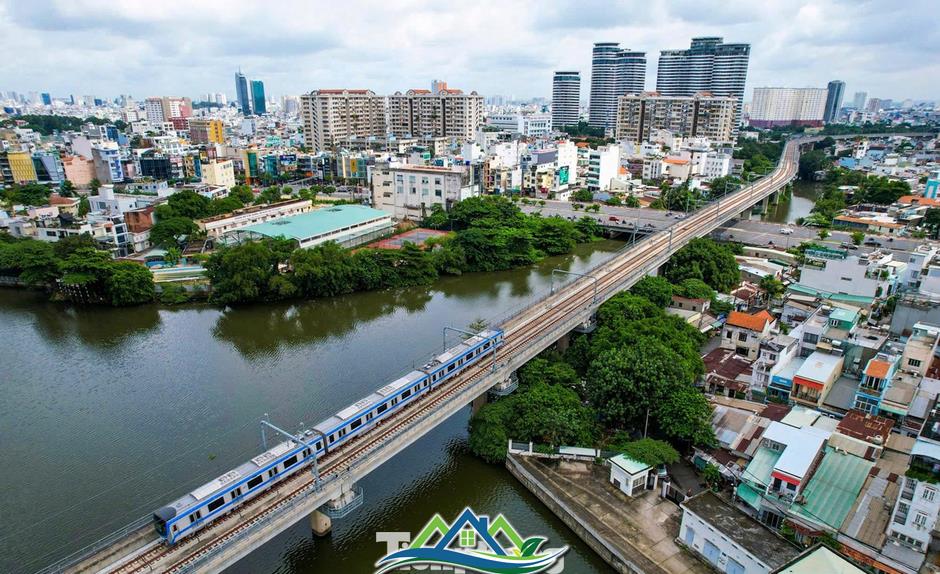 Hình ảnh TPHCM 'thay da đổi thịt' qua từng công trình