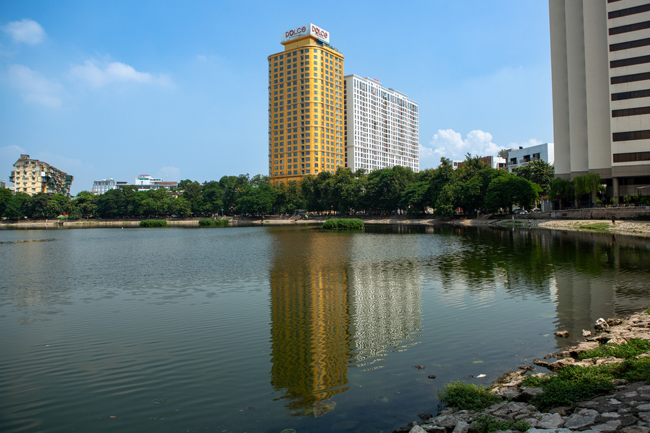 Hồ duy nhất ở trung tâm Hà Nội có 2 dự án lớn đang xây: Vinhomes làm nhà trăm tỷ, tương lai có 3 khách sạn cao tầng