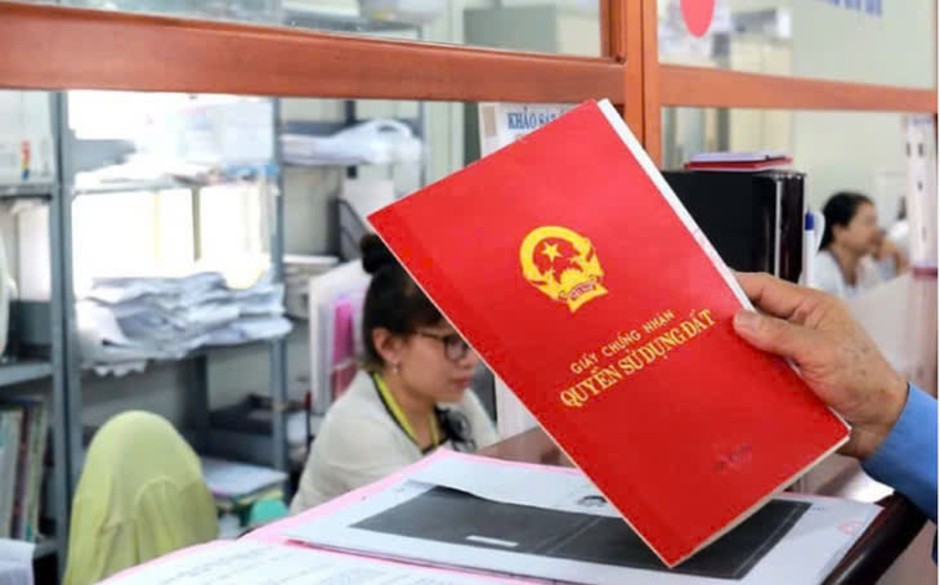 Hoàn tất sáp nhập tỉnh thành, người dân muốn cập nhật thông tin giấy tờ đất đai, căn cước công dân thì làm ở đâu? Hoàn tất sáp nhập tỉnh thành, người dân muốn cập nhật thông tin giấy tờ đất đai, căn cước công dân thì làm ở đâu?