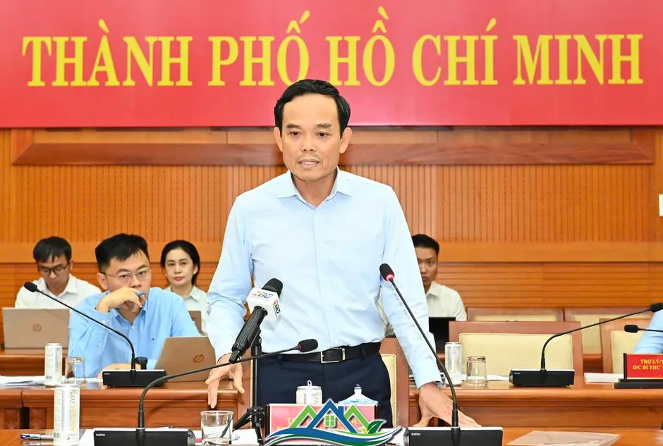 Hoàn thiện thể chế, thu hút chuyên gia giỏi cho Trung tâm Tài chính quốc tế tại TPHCM Hoàn thiện thể chế, thu hút chuyên gia giỏi cho Trung tâm Tài chính quốc tế tại TPHCM