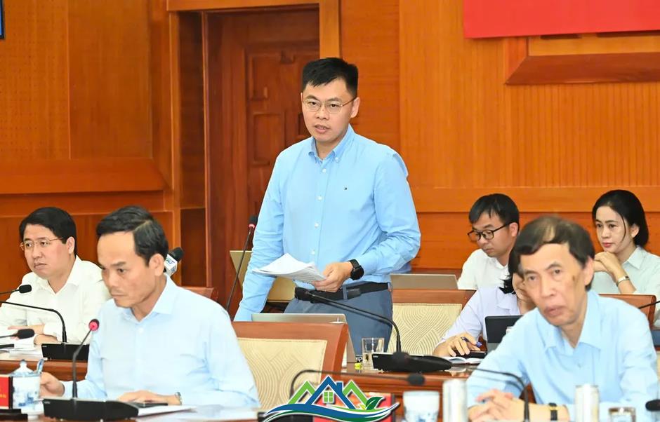 Hoàn thiện thể chế, thu hút chuyên gia giỏi cho Trung tâm Tài chính quốc tế tại TPHCM Hoàn thiện thể chế, thu hút chuyên gia giỏi cho Trung tâm Tài chính quốc tế tại TPHCM