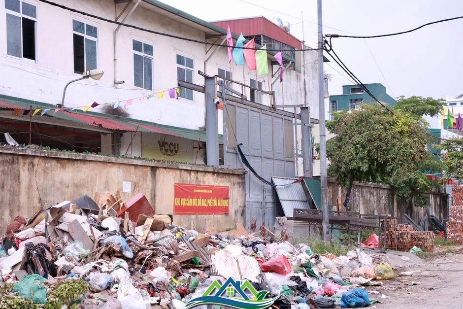 Hoang phí loạt chợ được đầu tư lớn trên đất vàng Hà Nội