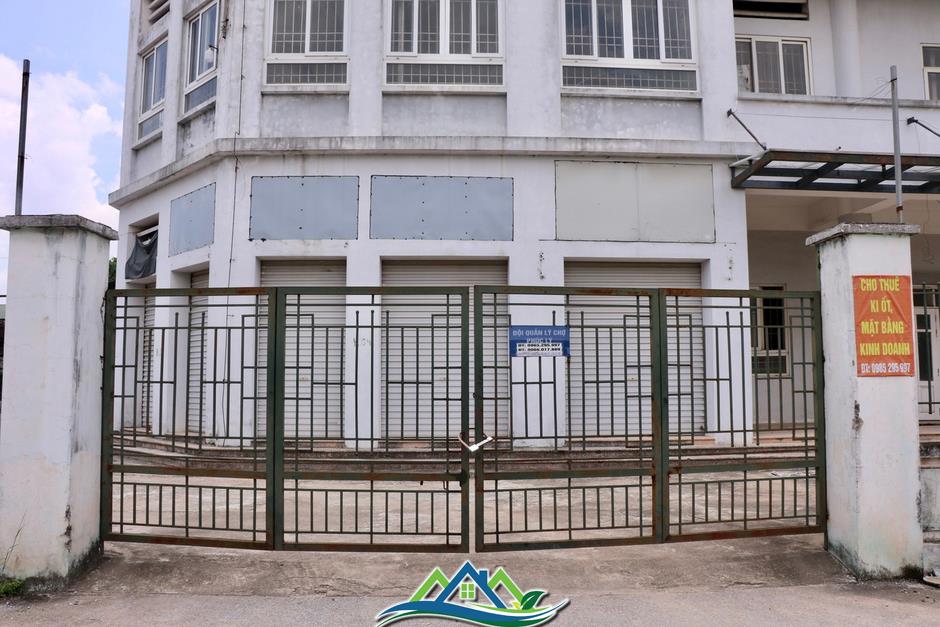 Hoang phí loạt chợ được đầu tư lớn trên đất vàng Hà Nội