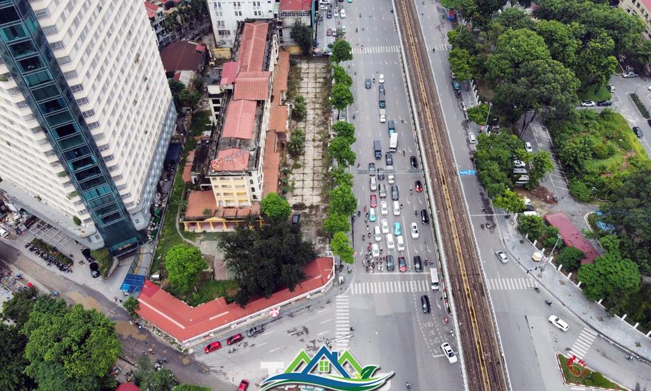 Khách sạn bỏ hoang trên 'đất vàng' Hà Nội sắp phá dỡ để xây cao ốc nghìn tỷ Khách sạn bỏ hoang trên 'đất vàng' Hà Nội sắp phá dỡ để xây cao ốc nghìn tỷ
