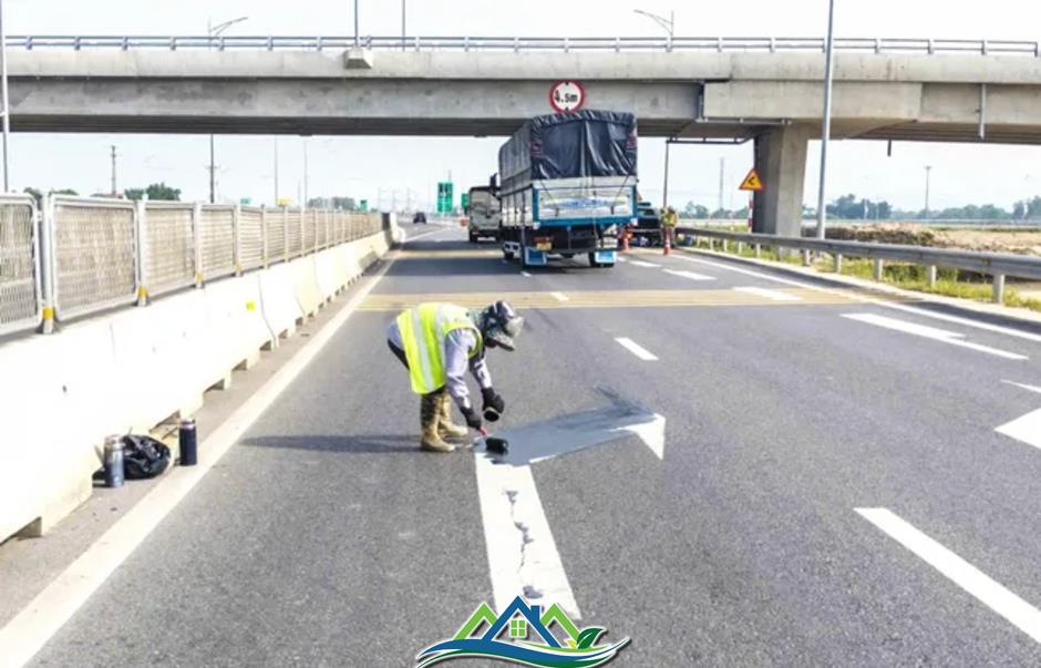 Khó hiểu biển báo địa danh ‘lạ’ trên cao tốc Hà Tĩnh Khó hiểu biển báo địa danh ‘lạ’ trên cao tốc Hà Tĩnh