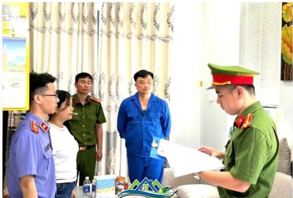Khởi tố, bắt tạm giam Chủ tịch UBND phường và 4 cán bộ thuộc cấp Khởi tố, bắt tạm giam Chủ tịch UBND phường và 4 cán bộ thuộc cấp