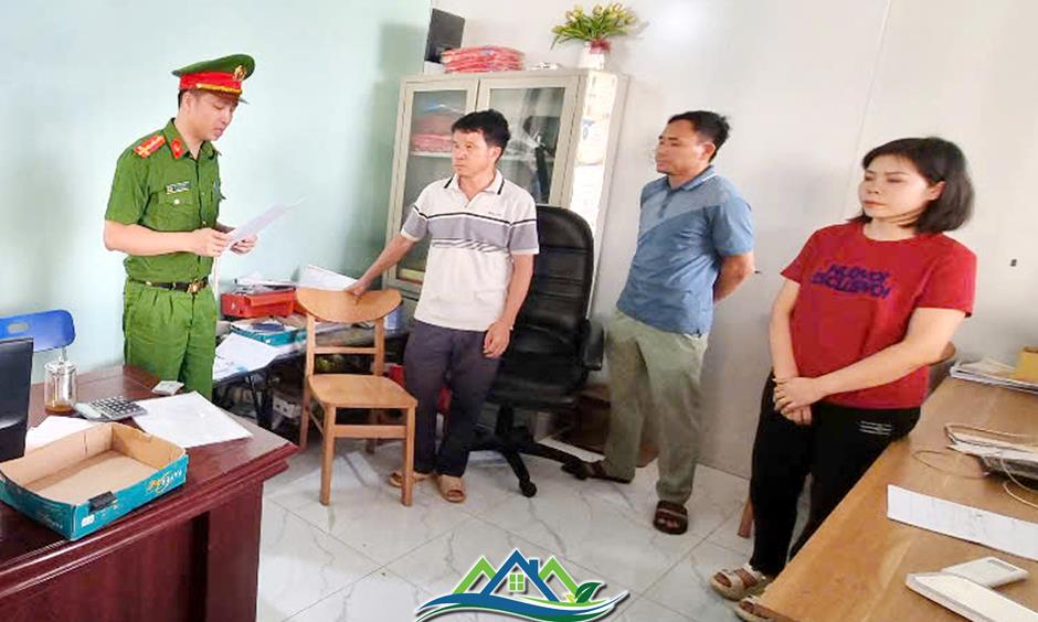 Khởi tố, ra lệnh cấm đi khỏi nơi cư trú đối với Thiệu Thái Hà và Nguyễn Thị Mến Khởi tố, ra lệnh cấm đi khỏi nơi cư trú đối với Thiệu Thái Hà và Nguyễn Thị Mến