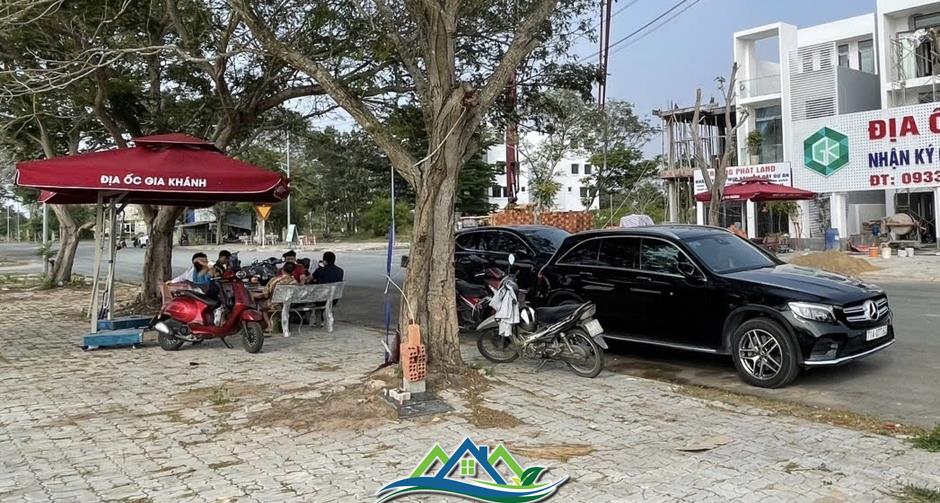 Không có hàng để bán, môi giới “lùng sục” chủ đất, giá cao vẫn có người mua Không có hàng để bán, môi giới “lùng sục” chủ đất, giá cao vẫn có người mua