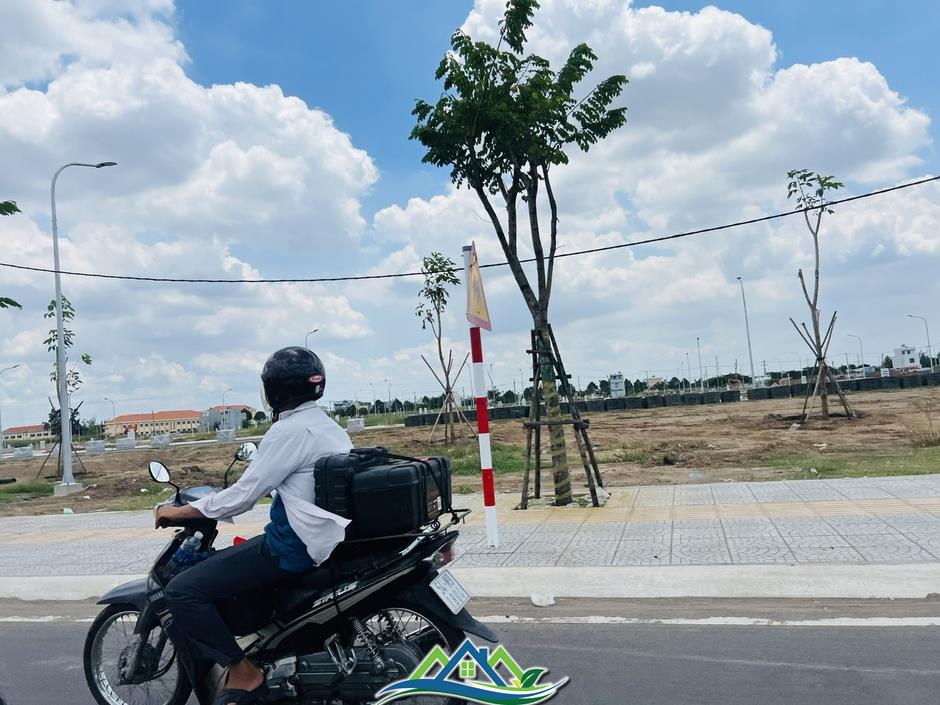 Không có hàng để bán, môi giới “lùng sục” chủ đất, giá cao vẫn có người mua Không có hàng để bán, môi giới “lùng sục” chủ đất, giá cao vẫn có người mua