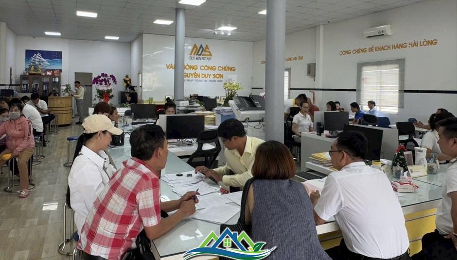 Không có hàng để bán, môi giới “lùng sục” chủ đất, giá cao vẫn có người mua Không có hàng để bán, môi giới “lùng sục” chủ đất, giá cao vẫn có người mua