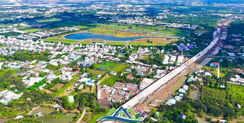 Khu đô thị treo đầy biển bán gấp, nhà ngộp nhưng giá tăng gần 70% ở TP.HCM Khu đô thị treo đầy biển bán gấp, nhà ngộp nhưng giá tăng gần 70% ở TP.HCM