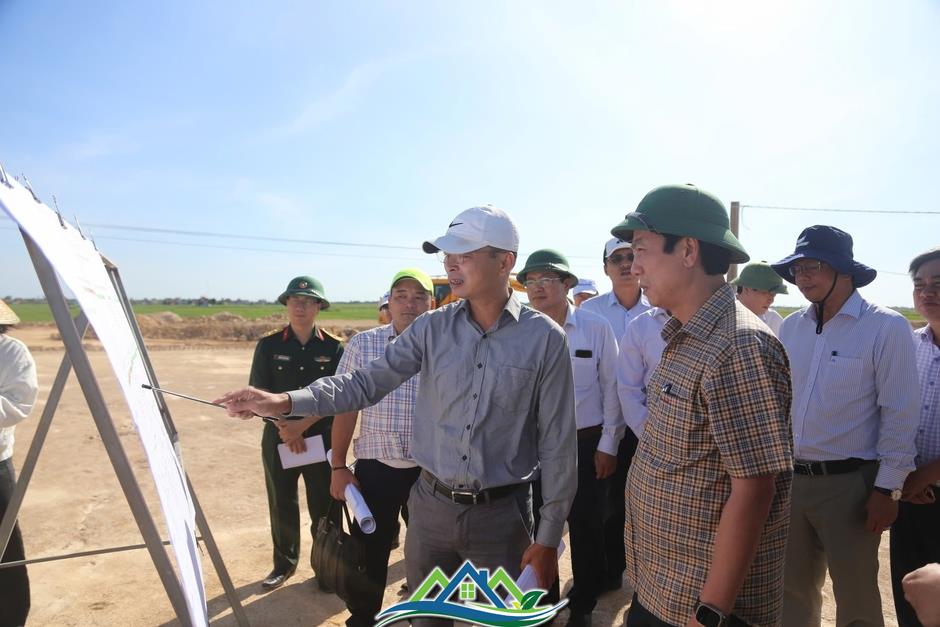 Kiểm tra các dự án ven biển, lãnh đạo tỉnh Quảng Trị đề cập vấn đề nhiều người quan tâm Kiểm tra các dự án ven biển, lãnh đạo tỉnh Quảng Trị đề cập vấn đề nhiều người quan tâm
