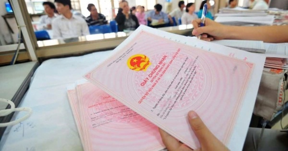 Kiến nghị bỏ sổ hồng giấy