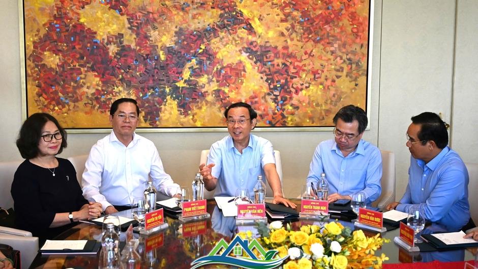 Lãnh đạo TP HCM và tỉnh Bà Rịa - Vũng Tàu làm việc với Công ty TNHH Dự án Hồ Tràm Lãnh đạo TP HCM và tỉnh Bà Rịa - Vũng Tàu làm việc với Công ty TNHH Dự án Hồ Tràm