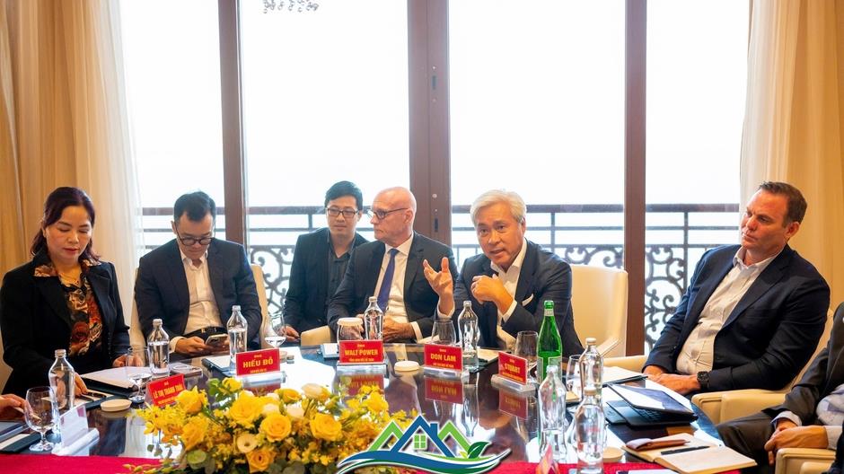 Lãnh đạo TP HCM và tỉnh Bà Rịa - Vũng Tàu làm việc với Công ty TNHH Dự án Hồ Tràm Lãnh đạo TP HCM và tỉnh Bà Rịa - Vũng Tàu làm việc với Công ty TNHH Dự án Hồ Tràm