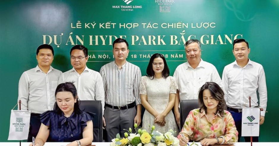 Lễ ký kết hợp tác phát triển dự án giữa Bắc Giang Land và Max Thăng Long