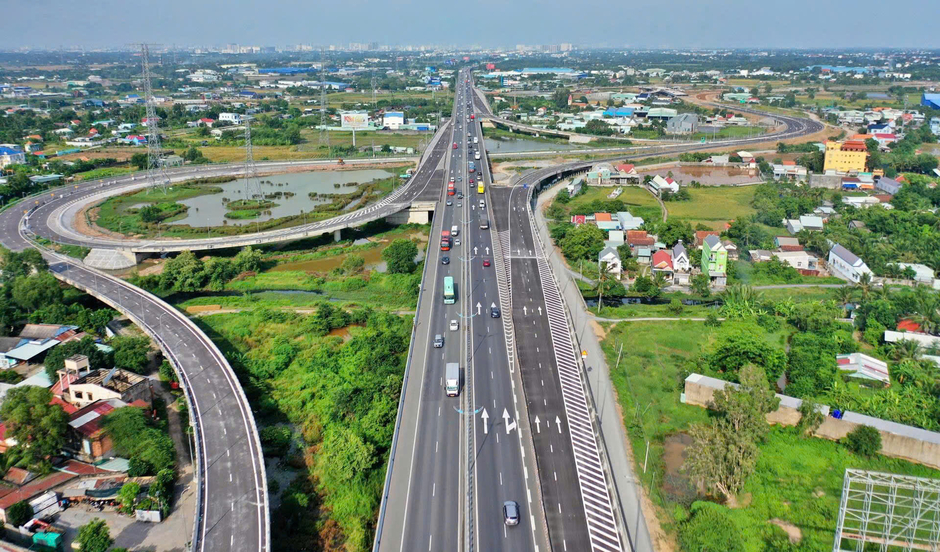 Liên tục xúc tiến đầu tư hạ tầng quy mô lớn, chuyên gia dự báo bất ngờ về thị trường BĐS khu Tây Tp.HCM Liên tục xúc tiến đầu tư hạ tầng quy mô lớn, chuyên gia dự báo bất ngờ về thị trường BĐS khu Tây Tp.HCM