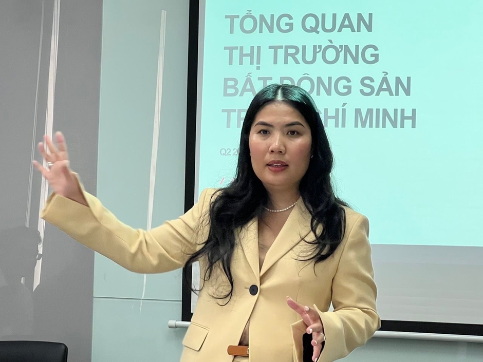 Liên tục xúc tiến đầu tư hạ tầng quy mô lớn, chuyên gia dự báo bất ngờ về thị trường BĐS khu Tây Tp.HCM Liên tục xúc tiến đầu tư hạ tầng quy mô lớn, chuyên gia dự báo bất ngờ về thị trường BĐS khu Tây Tp.HCM