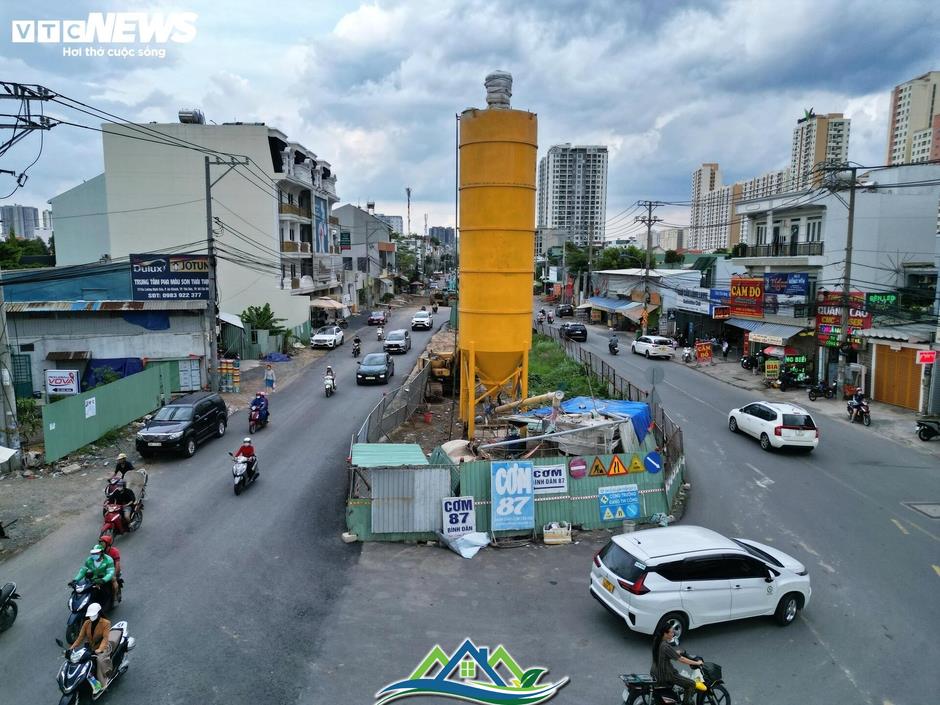 Loạt dự án ở TP.HCM chậm tiến độ, có công trình 10 năm vẫn chưa về đích Loạt dự án ở TP.HCM chậm tiến độ, có công trình 10 năm vẫn chưa về đích
