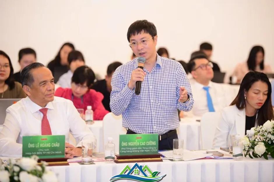 Mất 5 tiếng di chuyển Tân Sơn Nhất - Long Thành thì không ai muốn đặt vé Mất 5 tiếng di chuyển Tân Sơn Nhất - Long Thành thì không ai muốn đặt vé