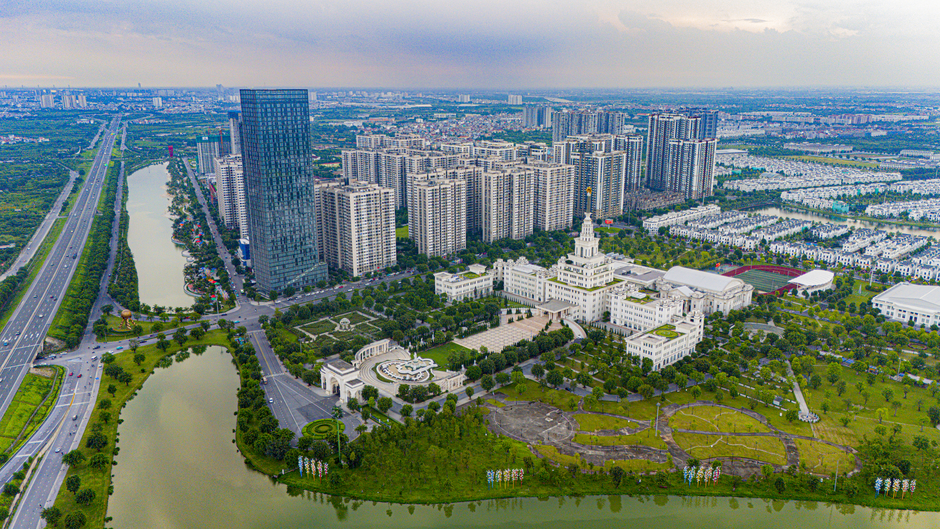 MIK Group, Mitsubishi, Masterise bắt tay với doanh nghiệp của tỷ phú Phạm Nhật Vượng, tạo nên làn “sóng” nguồn cung tại vùng ven Thủ đô MIK Group, Mitsubishi, Masterise bắt tay với doanh nghiệp của tỷ phú Phạm Nhật Vượng, tạo nên làn “sóng” nguồn cung tại vùng ven Thủ đô